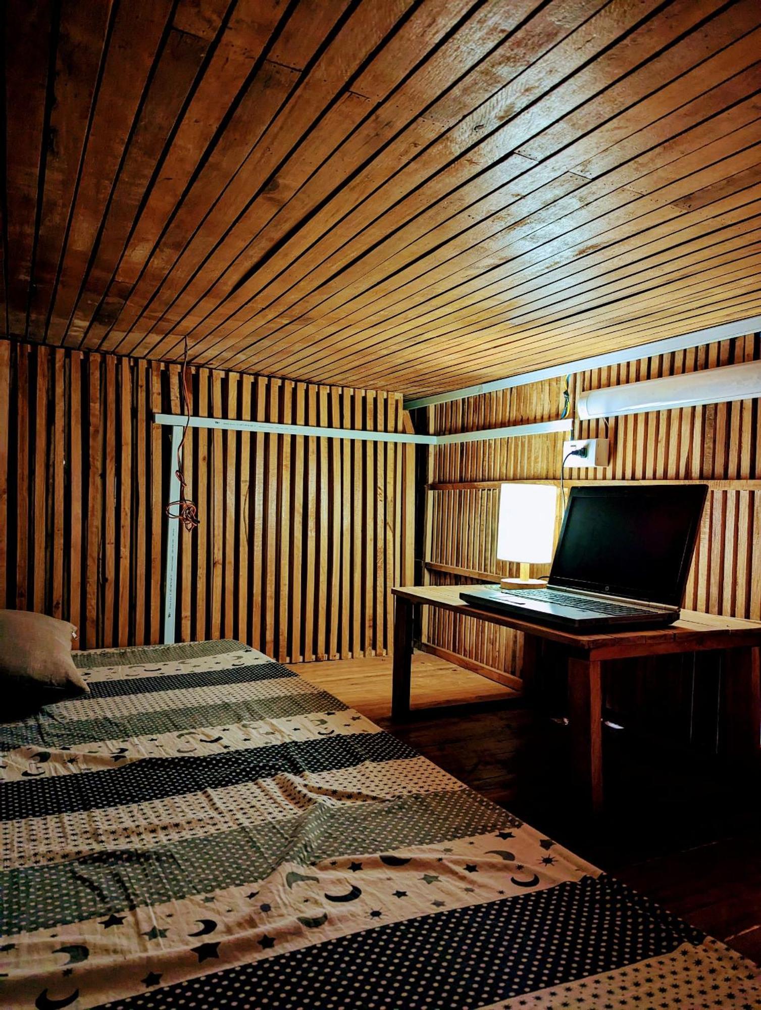 The GK House: Eco-Friendly Central Hostel with Rooftop Views Ho Chi Minh City Exterior photo